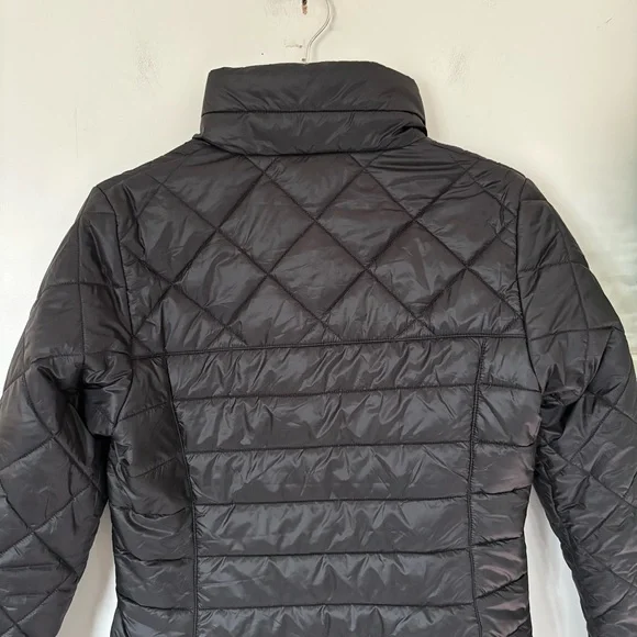 **SOLD*** Patagonia Woman’s Puffer Radalie Insulated Jacket Size XS Black - Picture 13 of 14